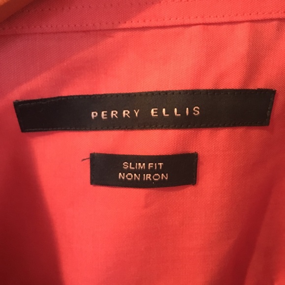 Salmon Perry Ellis non-iron Shirt - Picture 3 of 7